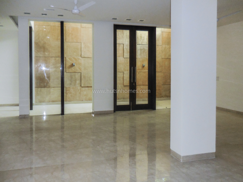 4 BHK Duplex For Sale in Shanti Niketan