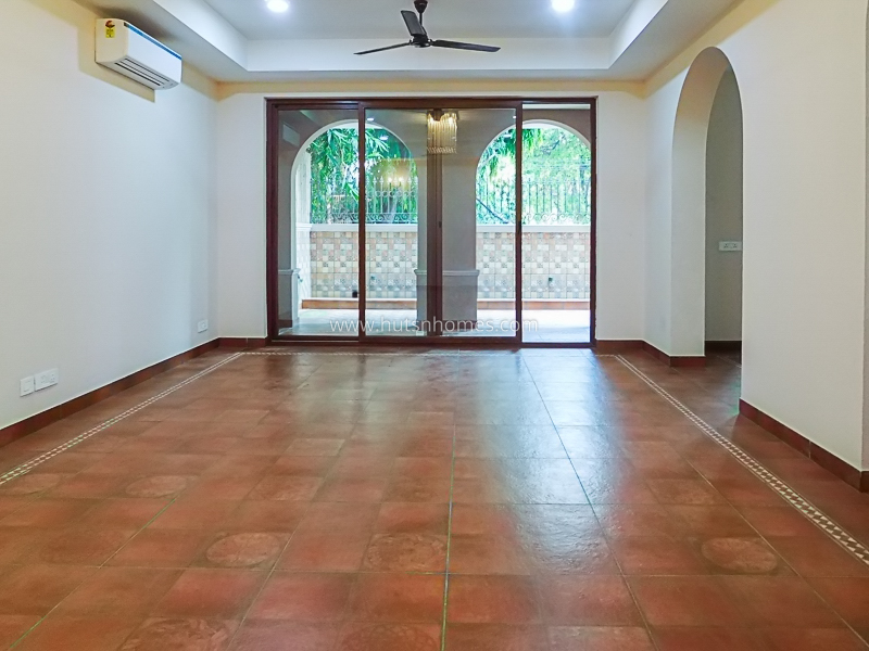 6 BHK House For Rent in Neeti Bagh