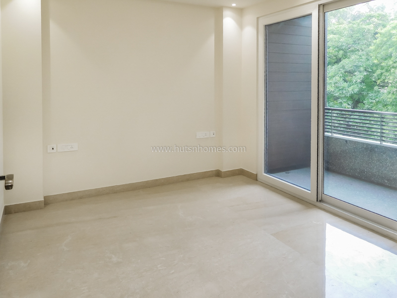 3 BHK Builder Floor For Rent in Defence Colony