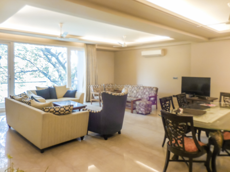 3 BHK Flat For Rent in Defence Colony