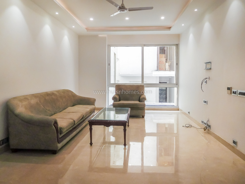 4 BHK Flat For Rent in Vasant Vihar