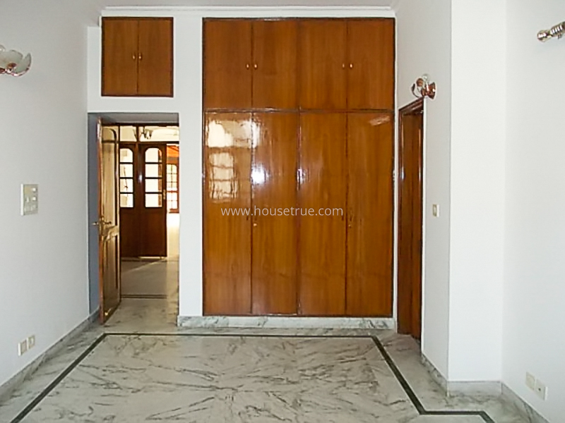 3 BHK Flat For Rent in Anand Niketan