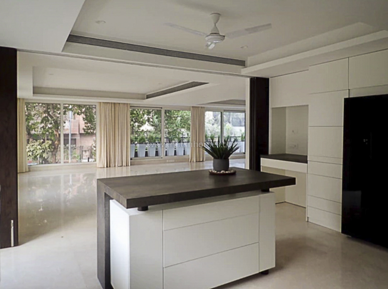 4 BHK Builder Floor For Rent in Vasant Vihar