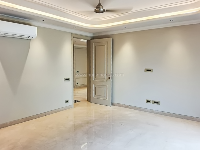 3 BHK Builder Floor For Rent in Defence Colony