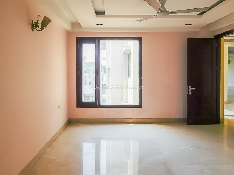 4 BHK Flat For Rent in Greater Kailash Enclave 1