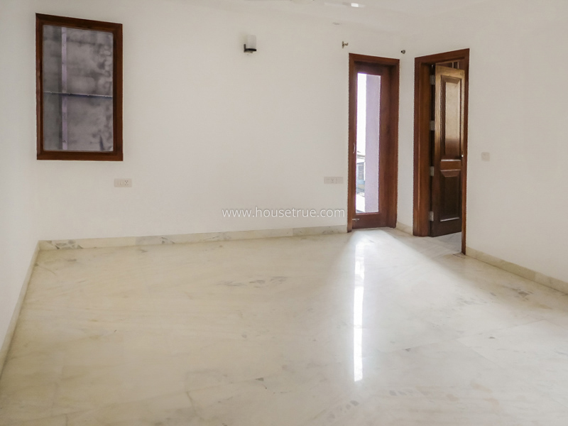 12 BHK Entire-Building For Rent in Defence Colony