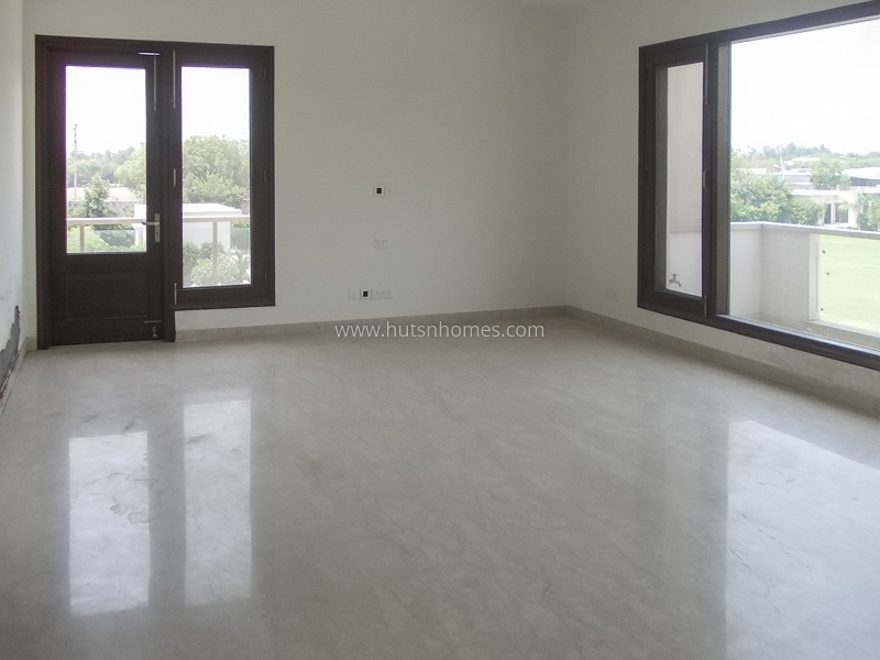 5 BHK Farm House For Rent in Asola