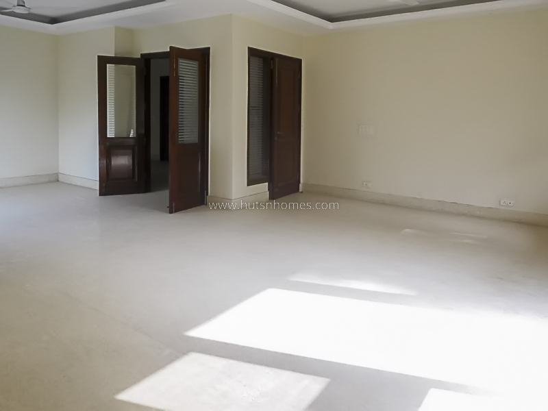 4 BHK Flat For Rent in Greater Kailash Part 2