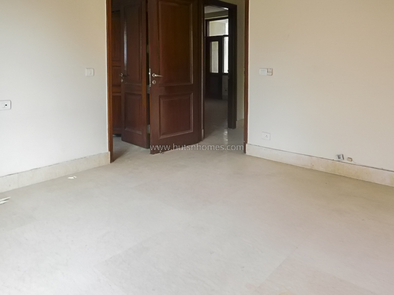 4 BHK Flat For Rent in Greater Kailash Part 2