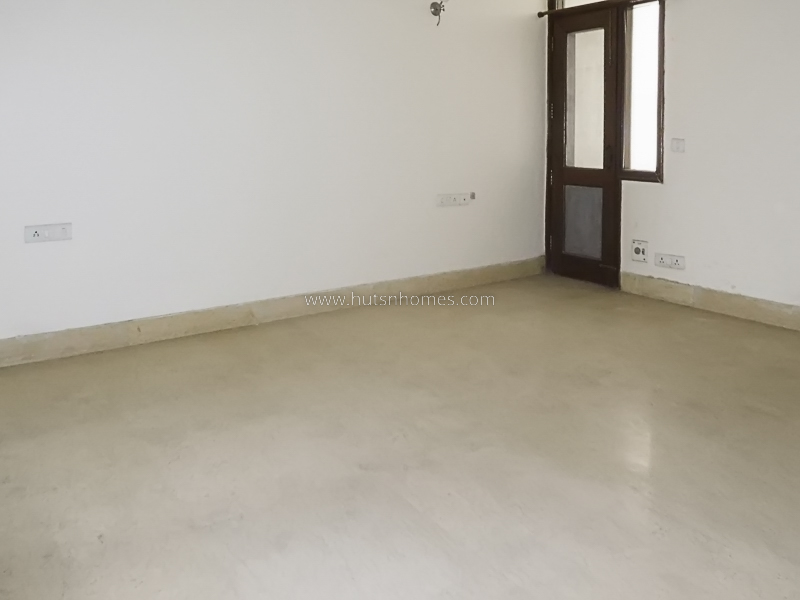 4 BHK Flat For Rent in Greater Kailash Part 2