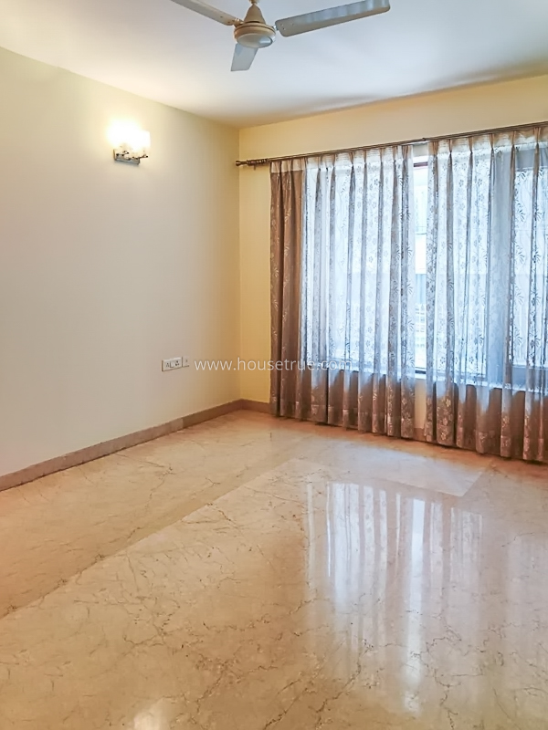 3 BHK Builder Floor For Rent in Defence Colony