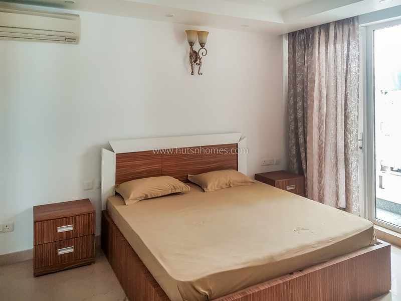 4 BHK Flat For Rent in Defence Colony