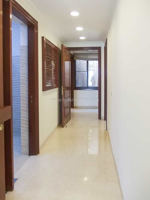 2 BHK Flat For Rent in Greater Kailash Part 1