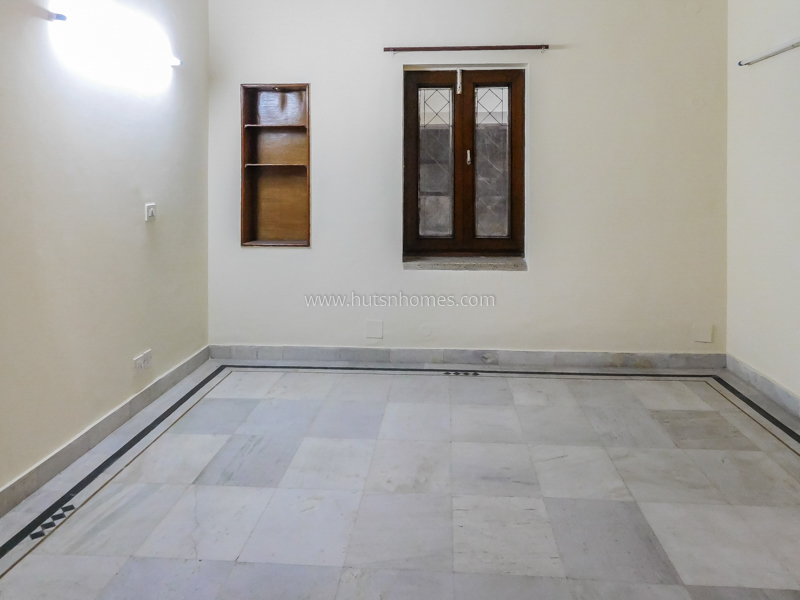 3 BHK Flat For Rent in Greater Kailash Part 1