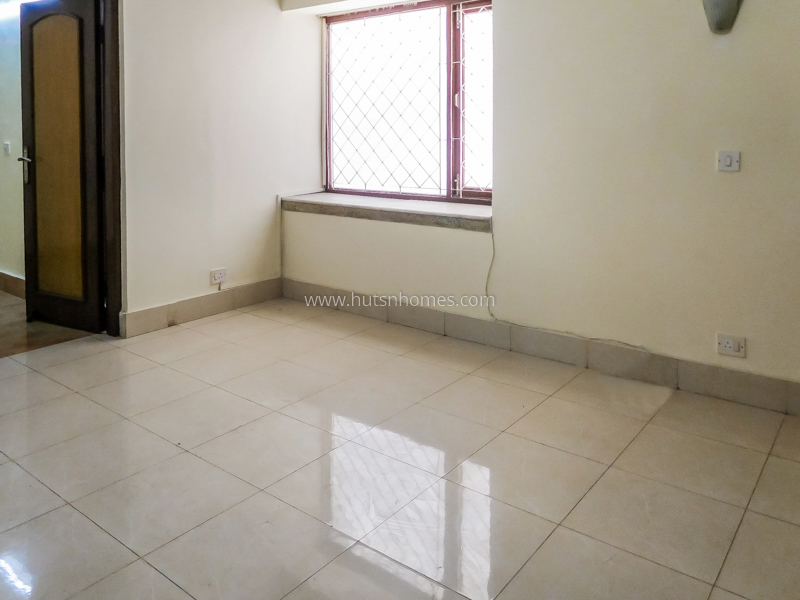 3 BHK Flat For Rent in Greater Kailash Part 1