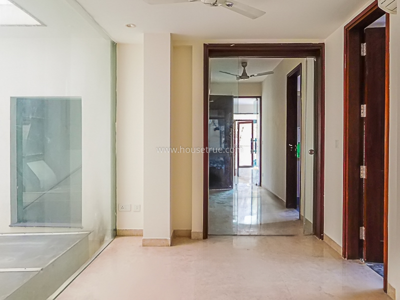 3 BHK Flat For Rent in Vasant Vihar