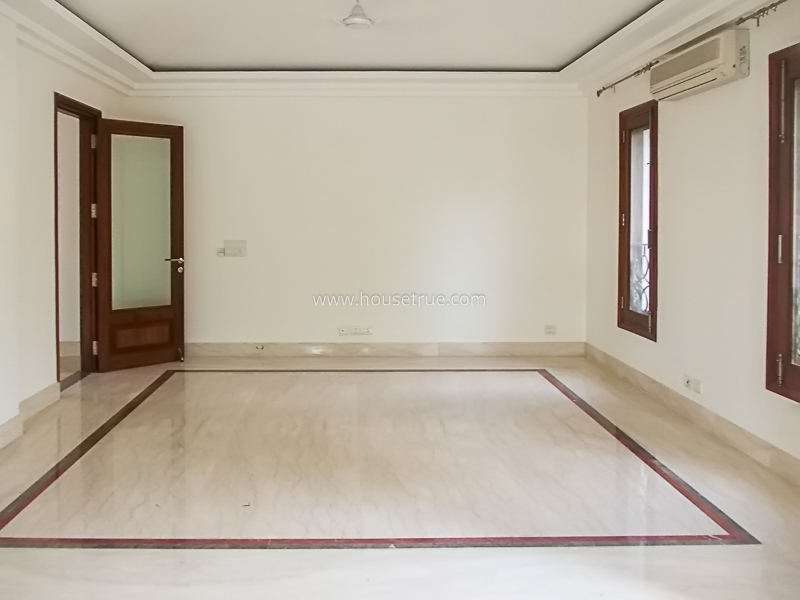 4 BHK Flat For Rent in Vasant Vihar