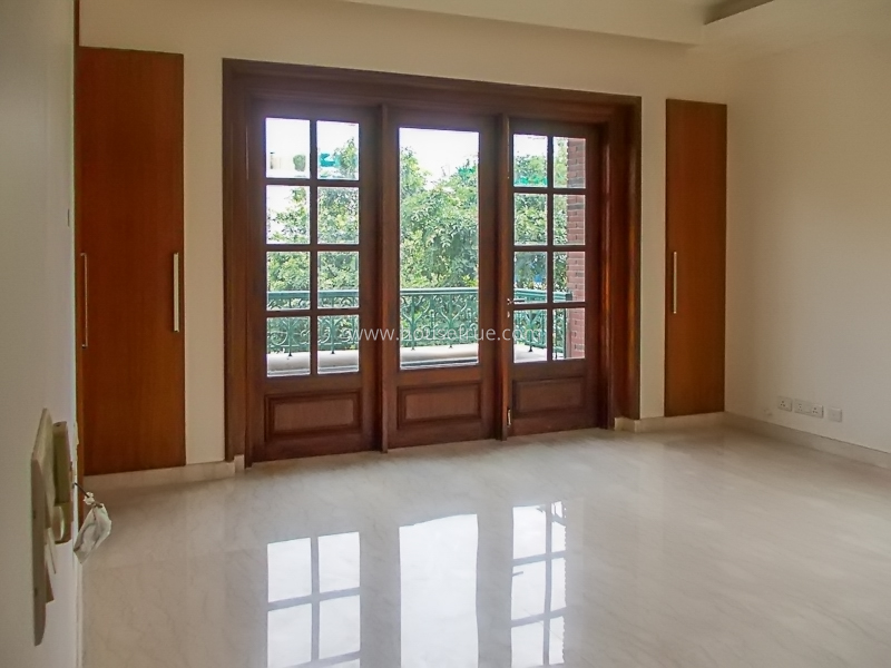 4 BHK Flat For Rent in Vasant Vihar