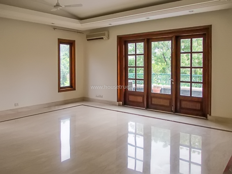 4 BHK Flat For Rent in Vasant Vihar