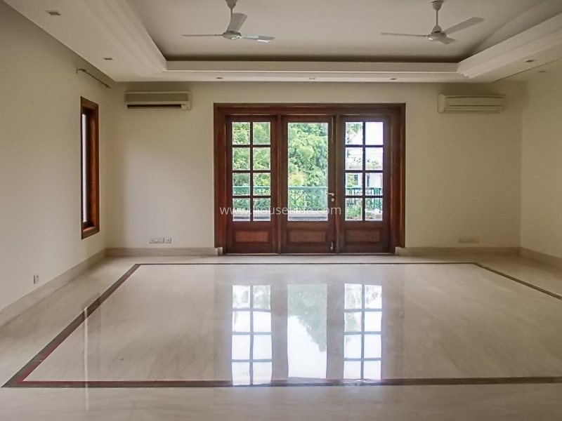 4 BHK Flat For Rent in Vasant Vihar