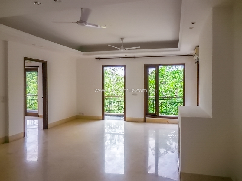 4 BHK Flat For Rent in Vasant Vihar