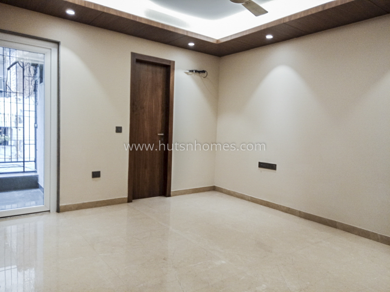 3 BHK Flat For Rent in Anand Niketan