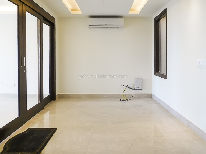 4 BHK Builder Floor For Rent in Vasant Vihar