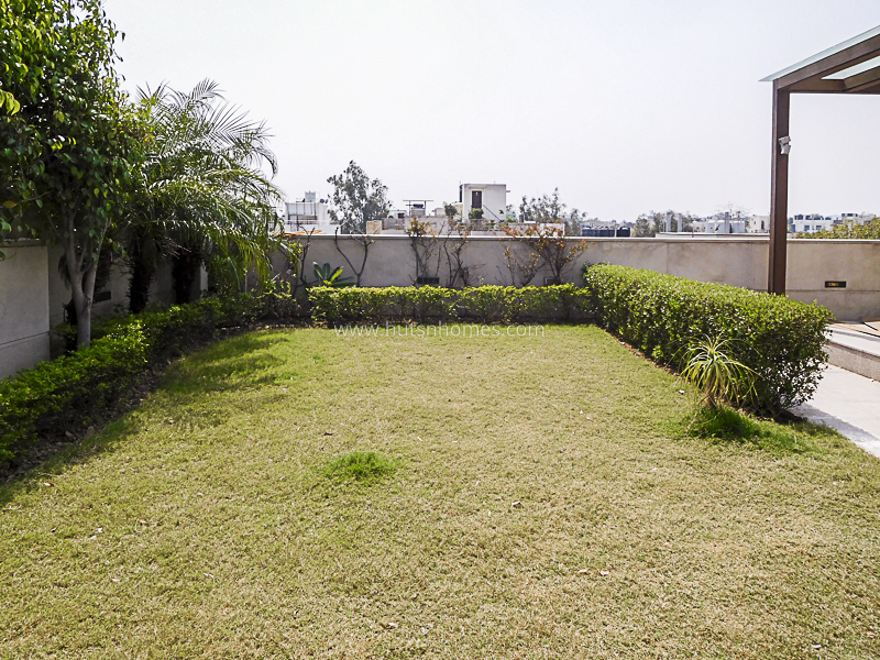 4 BHK Builder Floor For Rent in Vasant Vihar