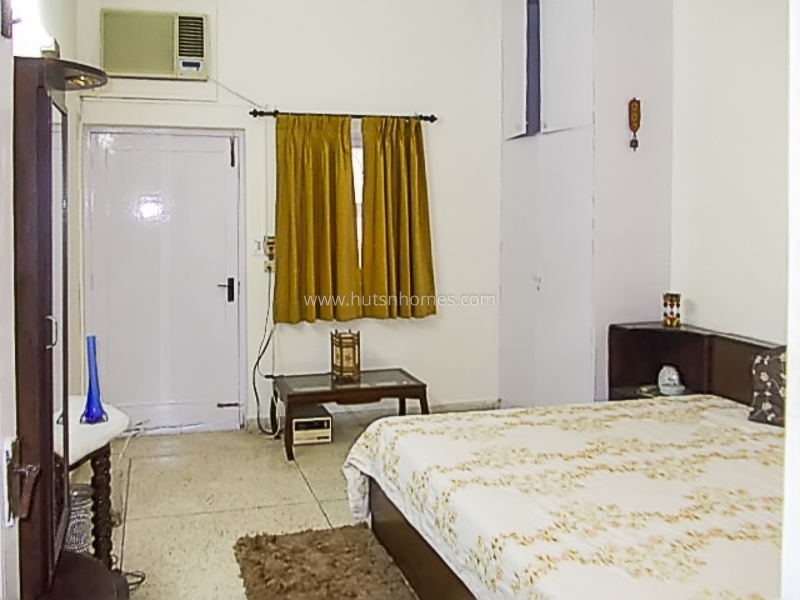 3 BHK Flat For Rent in Anand Niketan