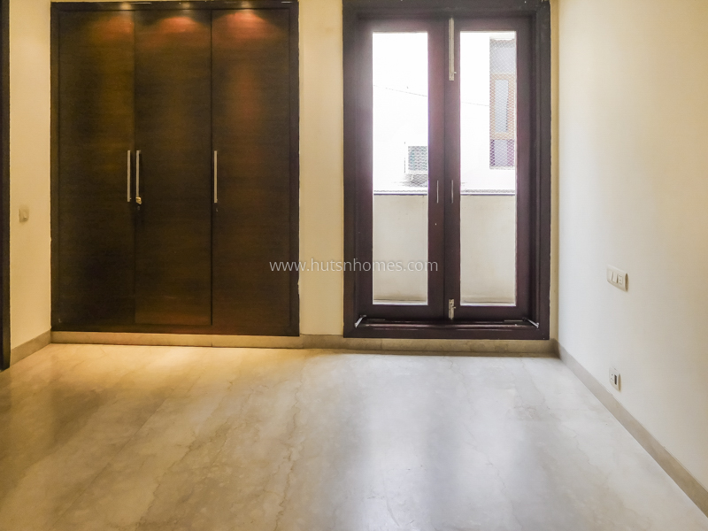 3 BHK Builder Floor For Rent in Vasant Vihar