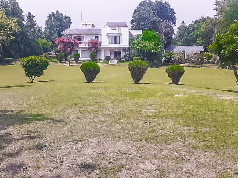 5 BHK Farm House For Rent in Radhey Mohan Drive