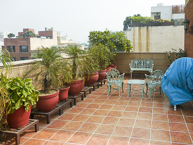 4 BHK Duplex For Rent in Vasant Vihar