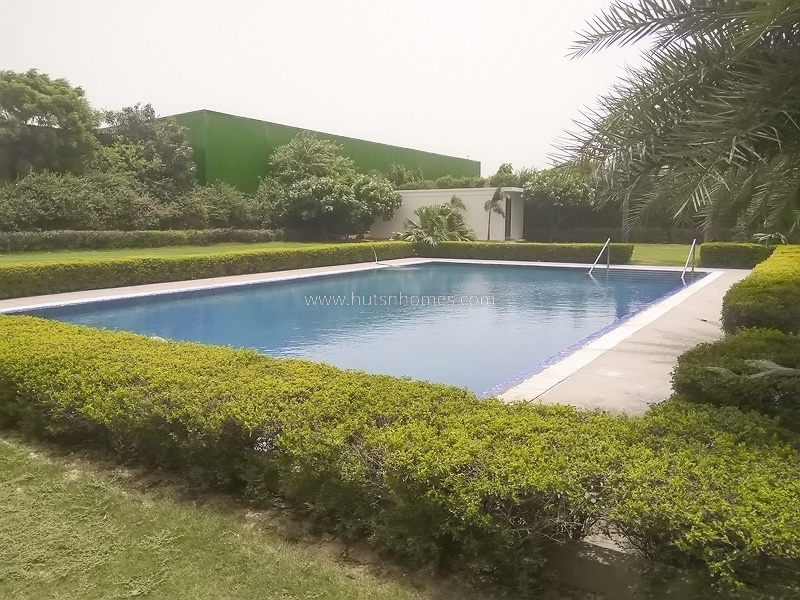 5 BHK Farm House For Rent in Radhey Mohan Drive