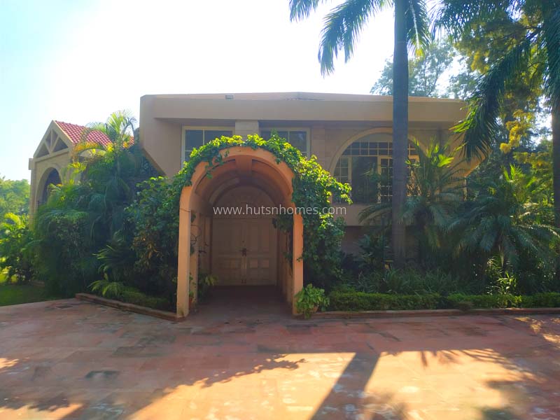 4 BHK Farm House For Rent in Radhey Mohan Drive