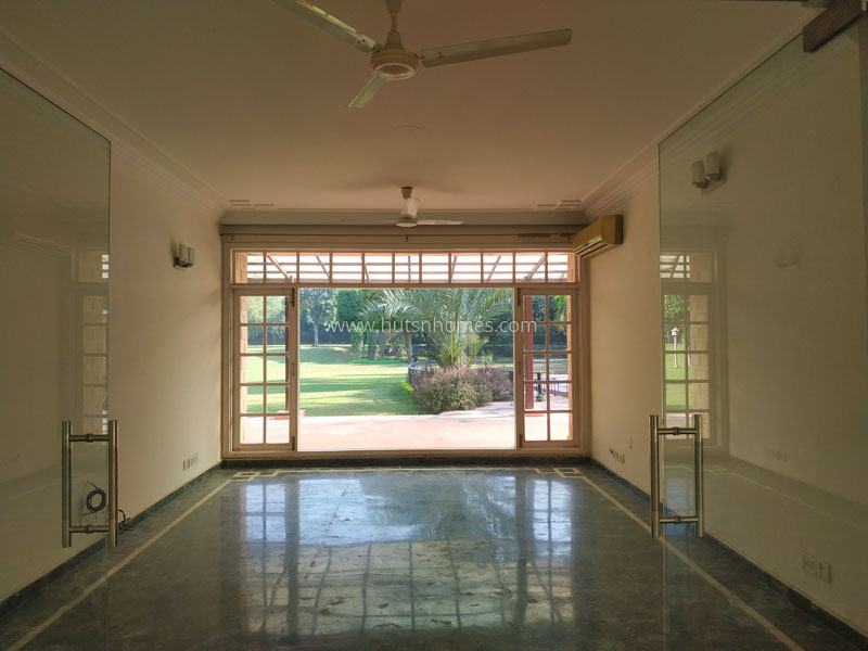 4 BHK Farm House For Rent in Radhey Mohan Drive