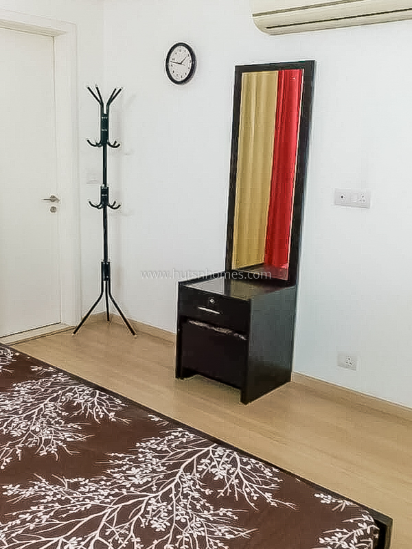 3 BHK Condo For Rent in Golf Course Road