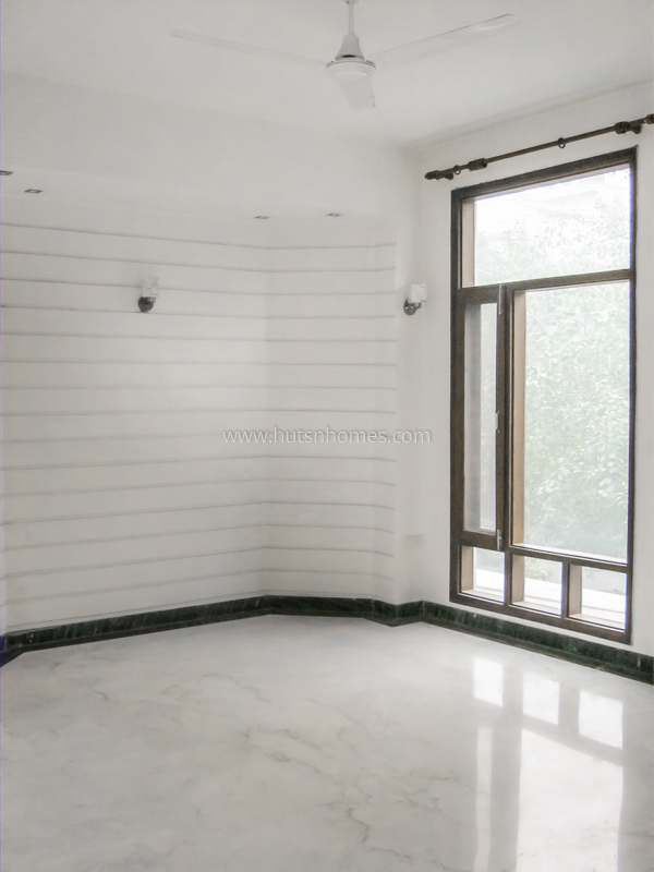 4 BHK Builder Floor For Rent in Jangpura Extension