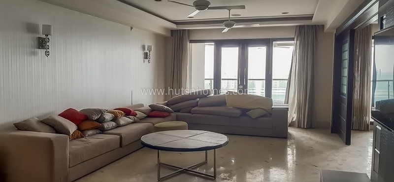 5 BHK Condo For Rent in National Highway 8