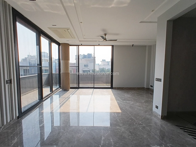 4 BHK Builder Floor For Sale in Safdarjung Enclave