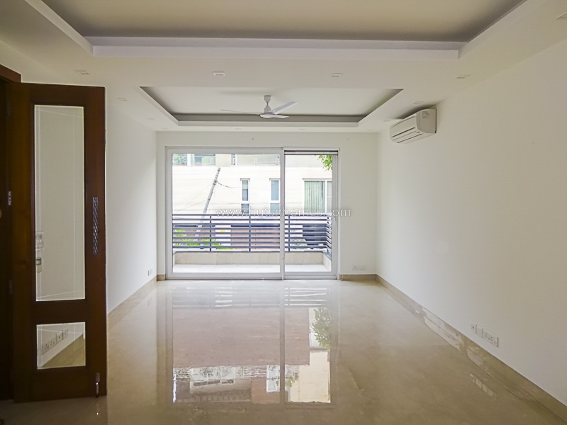 4 BHK Flat For Rent in Hauz Khas Enclave