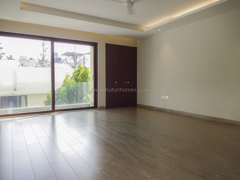 4 BHK Duplex For Rent in Panchsheel Park