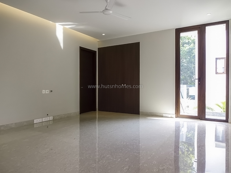 4 BHK Duplex For Rent in Panchsheel Park