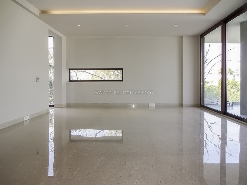 4 BHK Duplex For Rent in Panchsheel Park