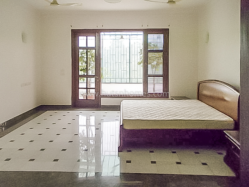 7 BHK House For Rent in Panchsheel Park