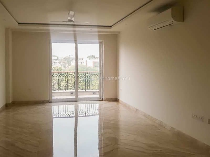 4 BHK Flat For Sale in Vasant Vihar