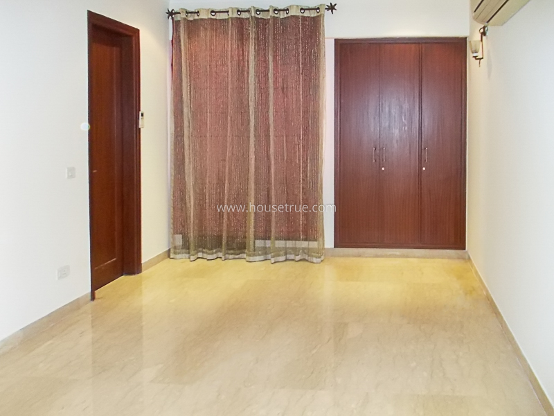 4 BHK Flat For Rent in Panchsheel Park