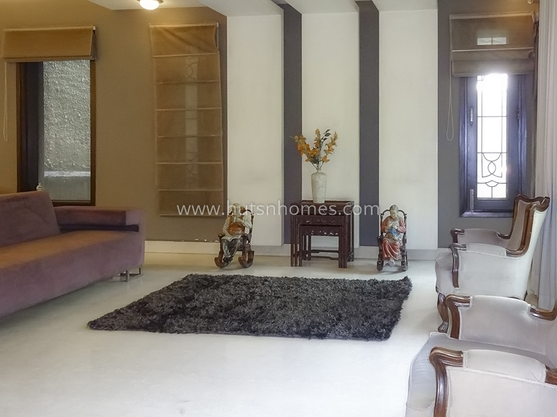 4 BHK Duplex For Sale in Friends Colony East