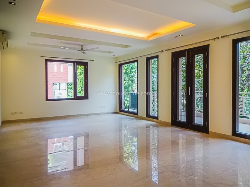 4 BHK Flat For Rent in Panchsheel Park