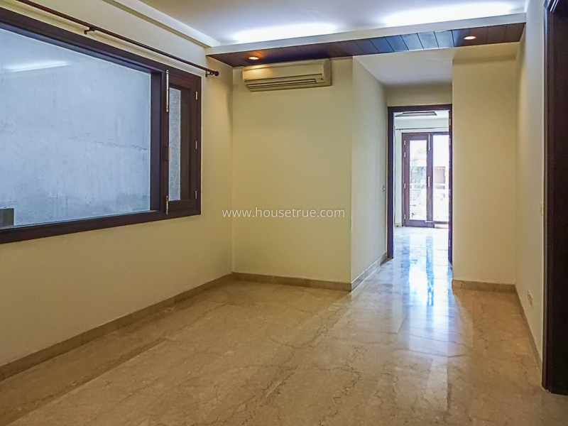 4 BHK Flat For Rent in Panchsheel Park