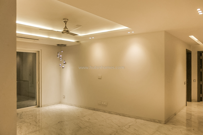 4 BHK Flat For Rent in Panchsheel Park